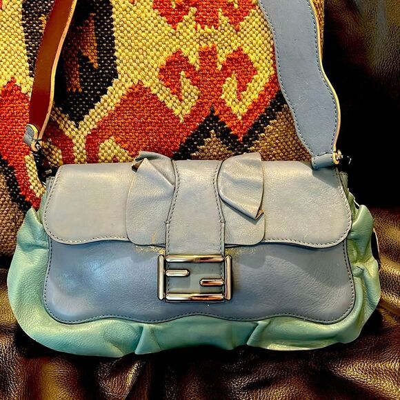 The Wave by Fendi Calfskin Leather Shoulder Bag - Picture 1 of 11